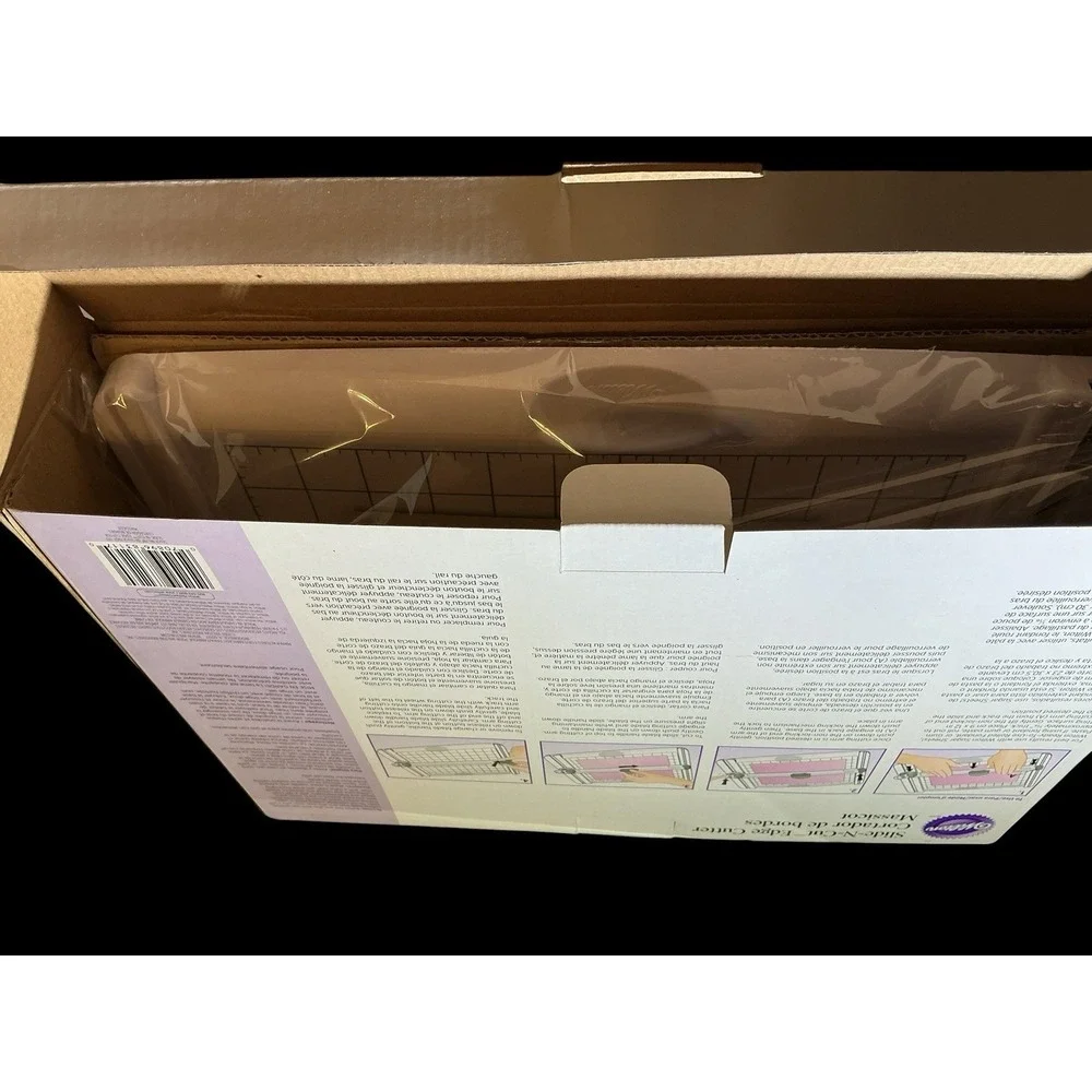 New Wilton Slide-N-Cut Edge Cutter for Sugar Sheets, Fondant or Gum Paste